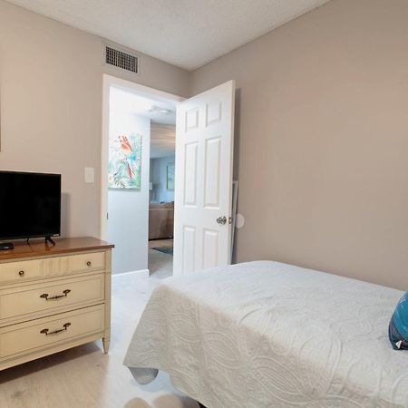 2 Bed 2 Bath Centrally Located On Siesta Key Sarasota Exterior photo