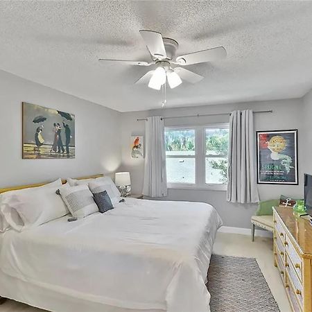 2 Bed 2 Bath Centrally Located On Siesta Key Sarasota Exterior photo